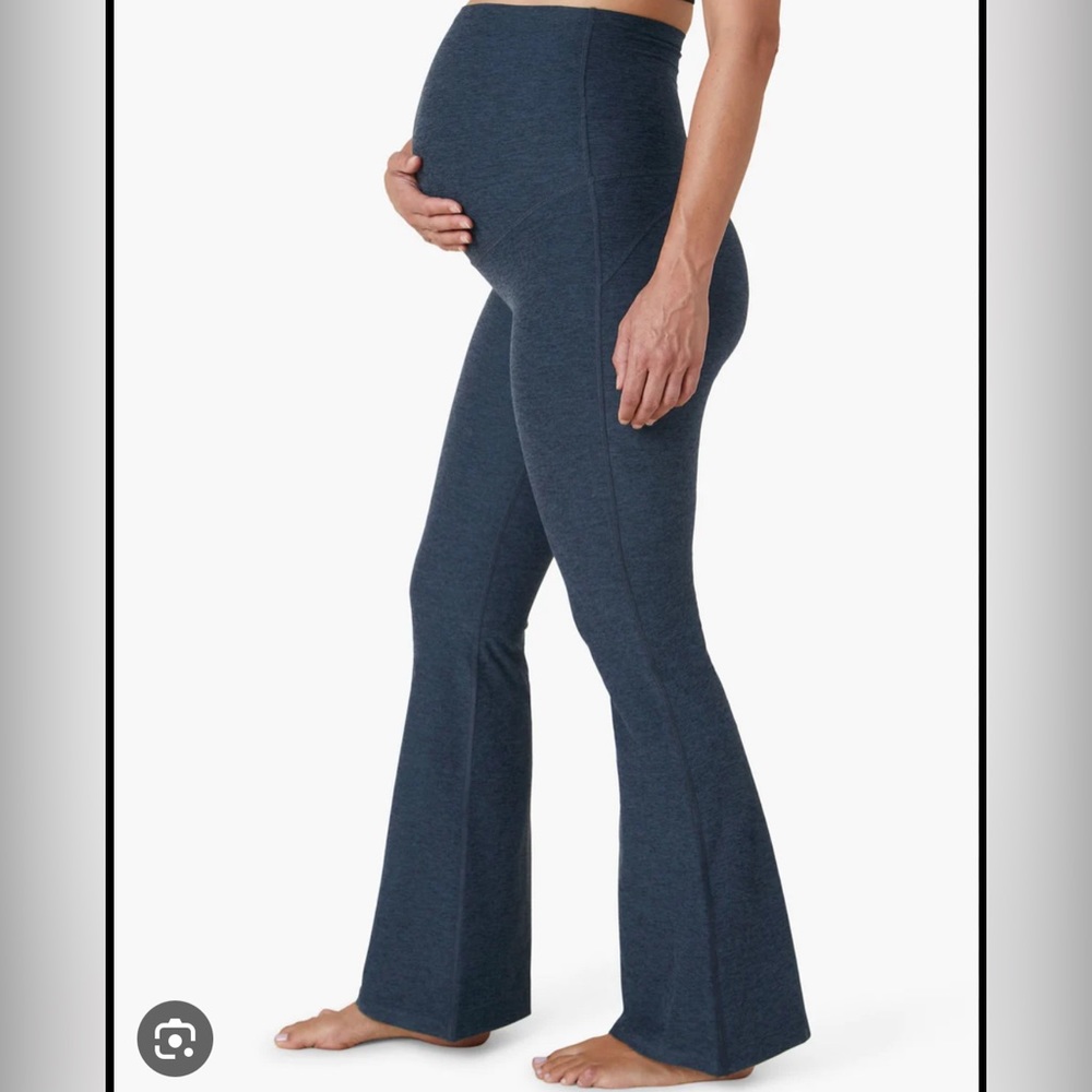Beyond Yoga All Day Flare Maternity Pant - Navy / XS